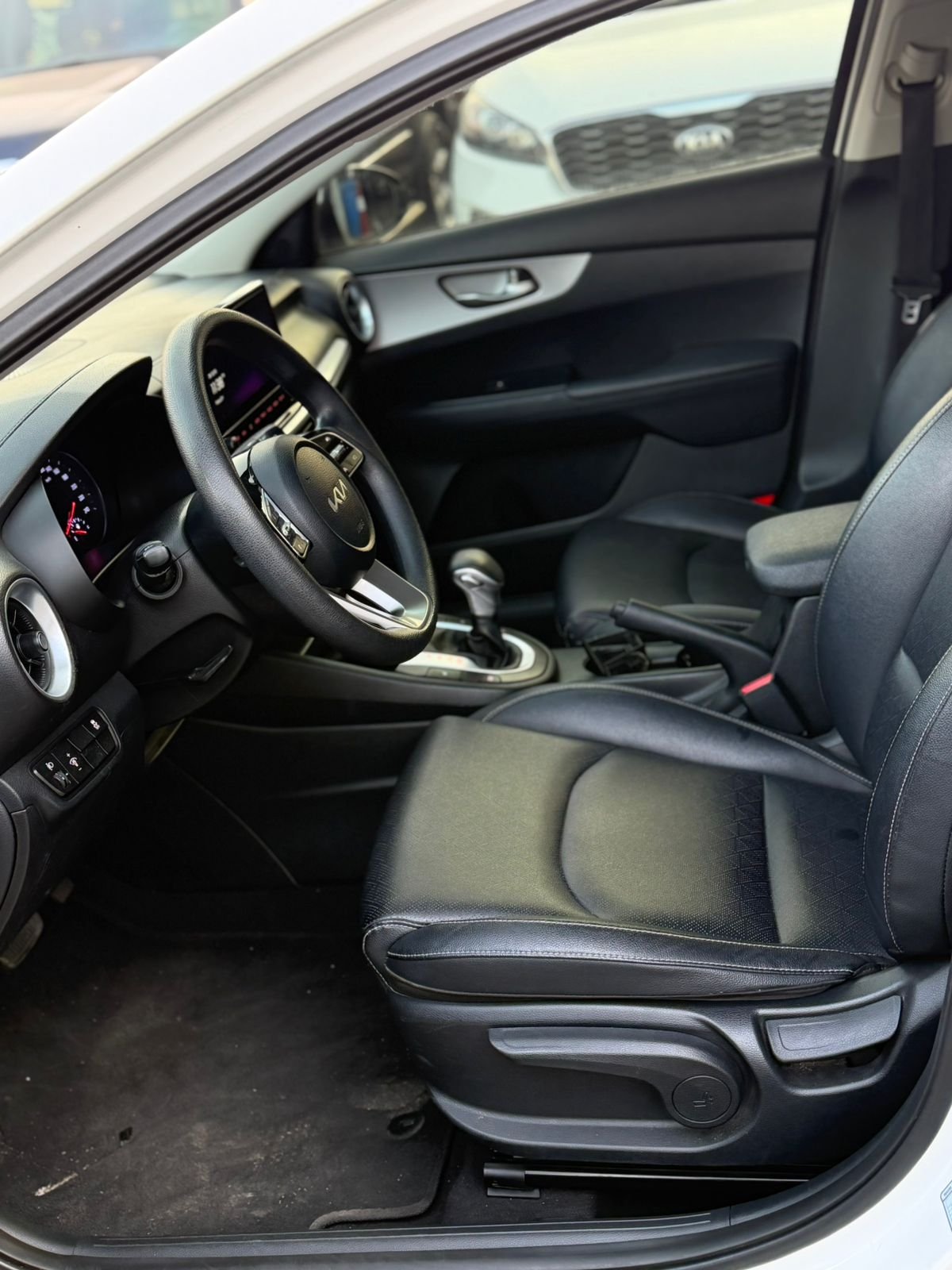 سيراتو 2022 وارد كوريا ممشى 130 الف